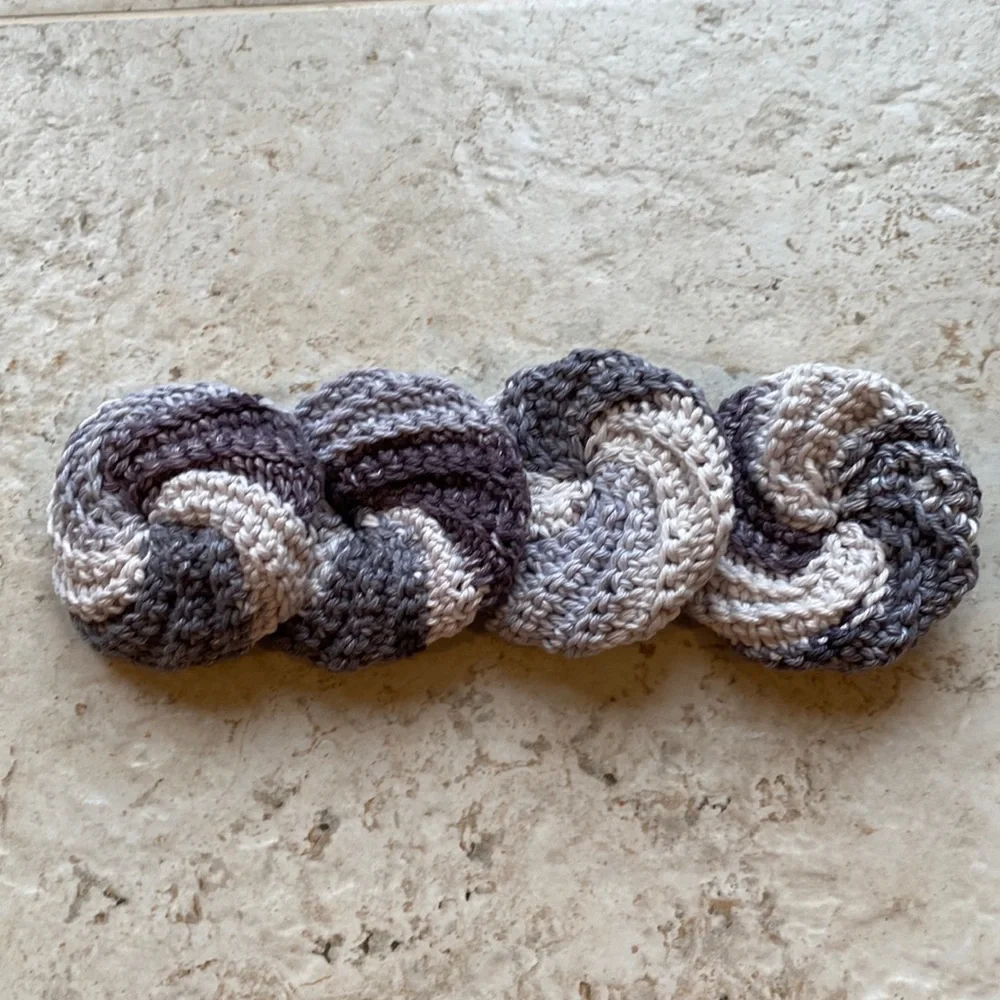 4 pack of crochet scrubbies